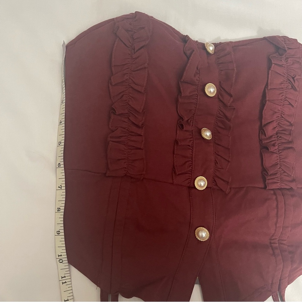 Burgundy faux pearl buttons with ruffle details crop top - Picture 7 of 9